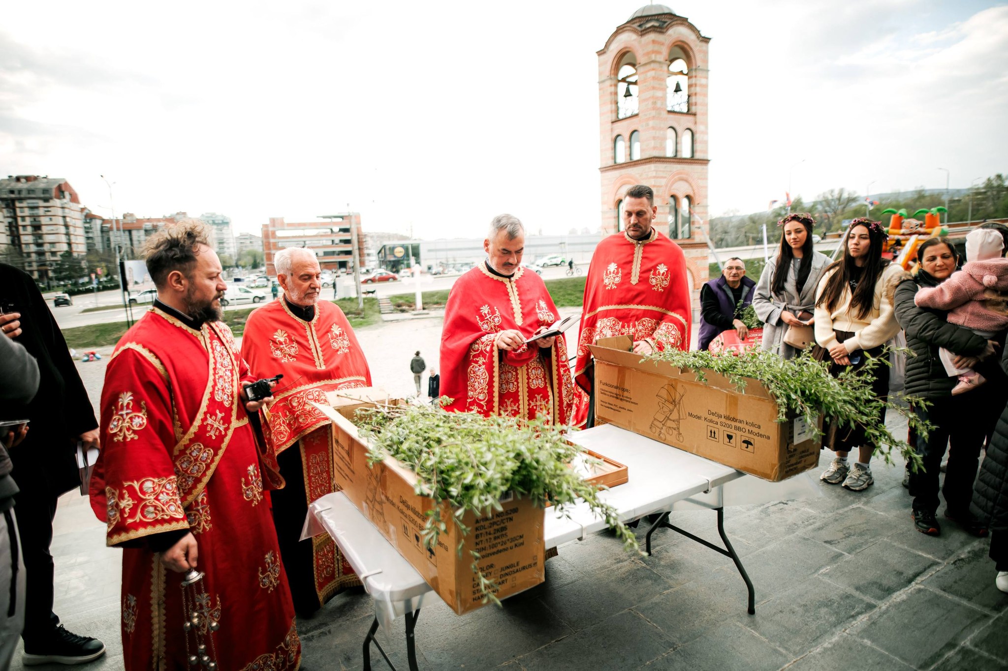 НАВЕЧЕРЈЕ ПРАЗНИКА ЦВЕТИ 2026.